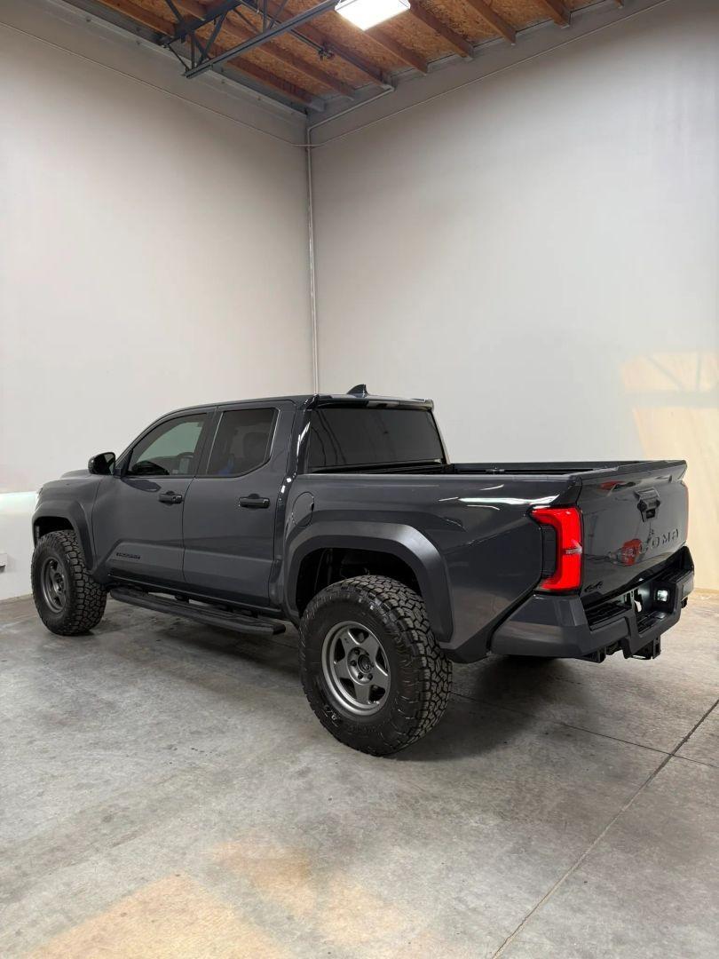 2024 Toyota Tacoma TRD Sport - 4