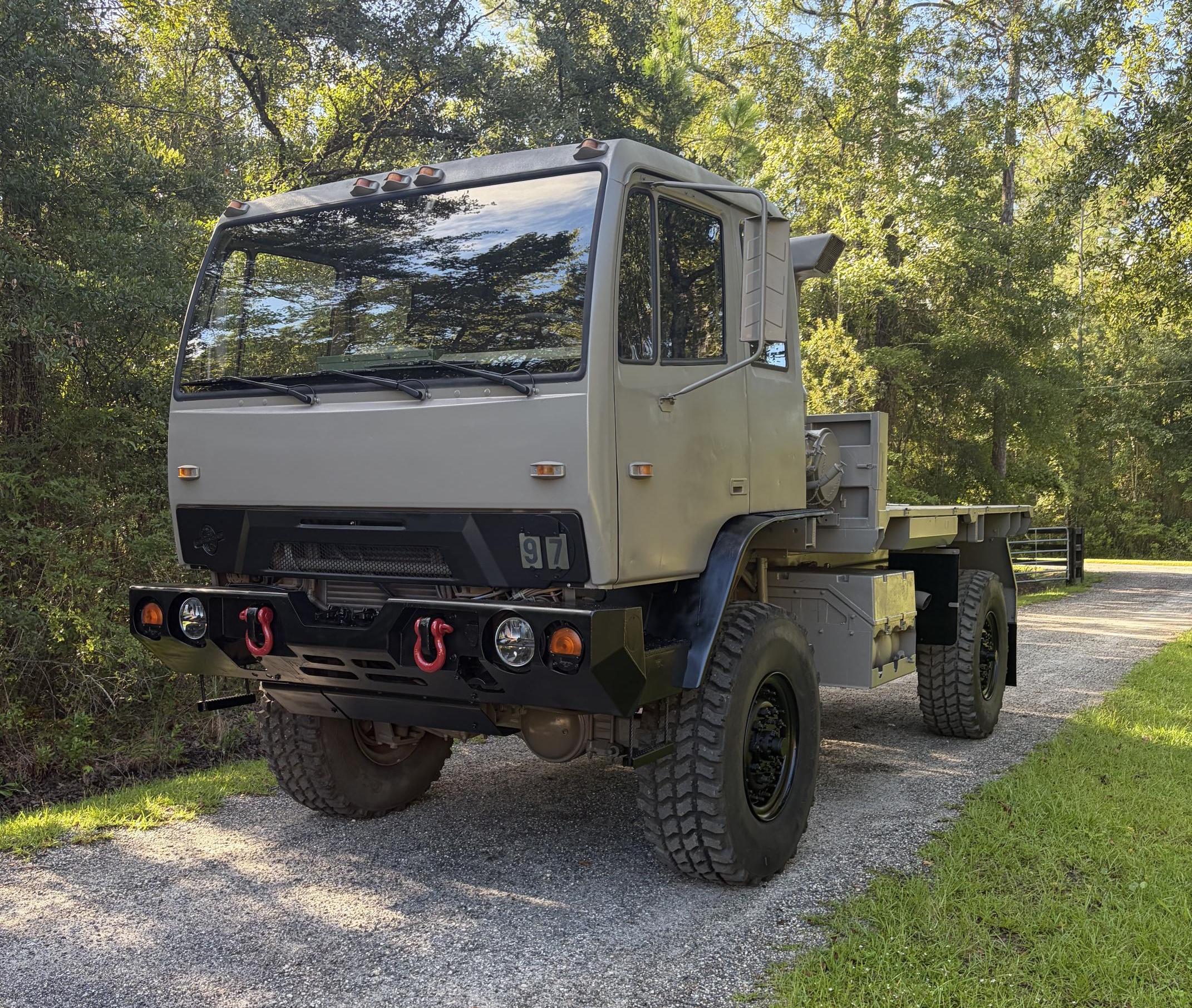  Stewart & Stevenson LMTV