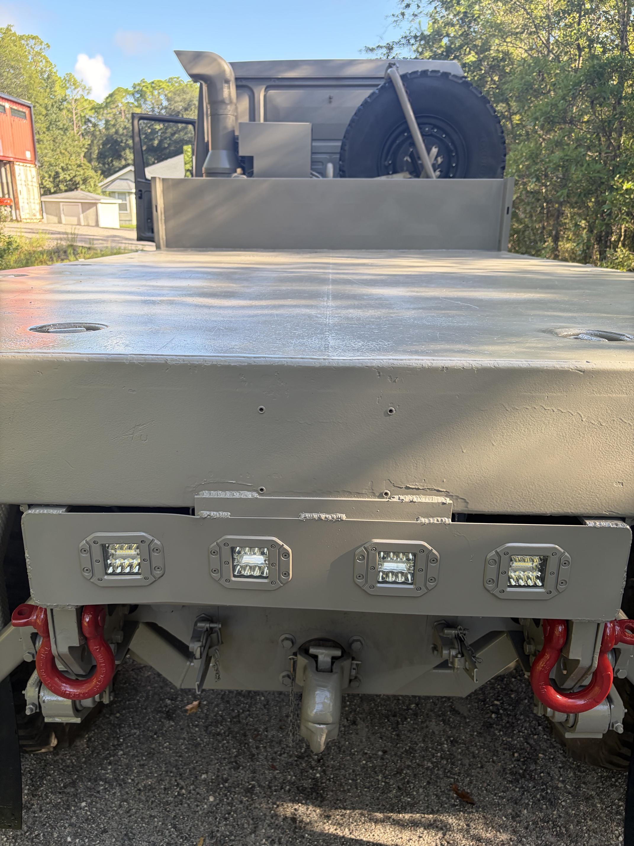 1997 Stewart & Stevenson M1078 LMTV