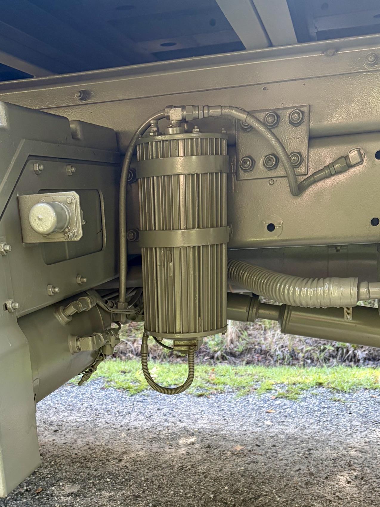 1997 Stewart & Stevenson M1078 LMTV