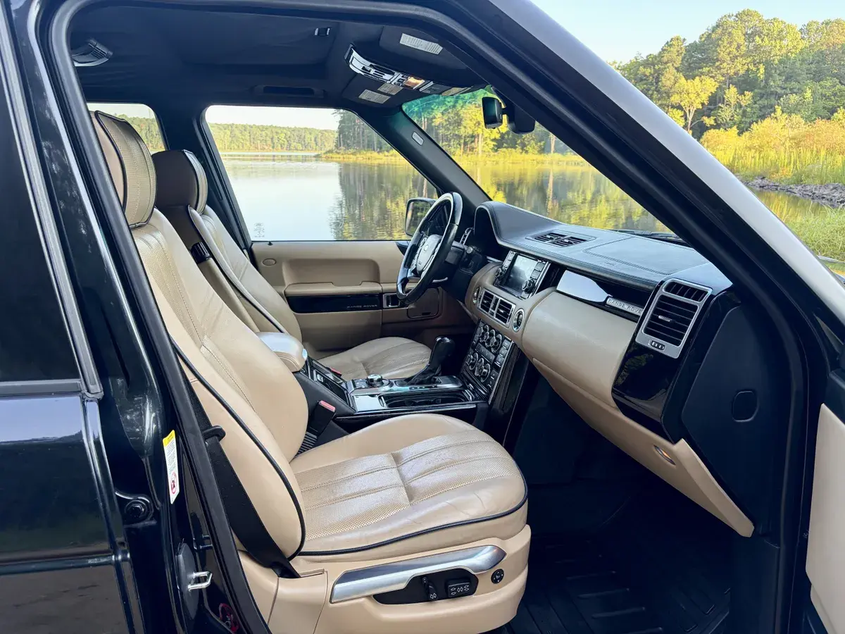2012 Land Rover Range Rover HSE Lux