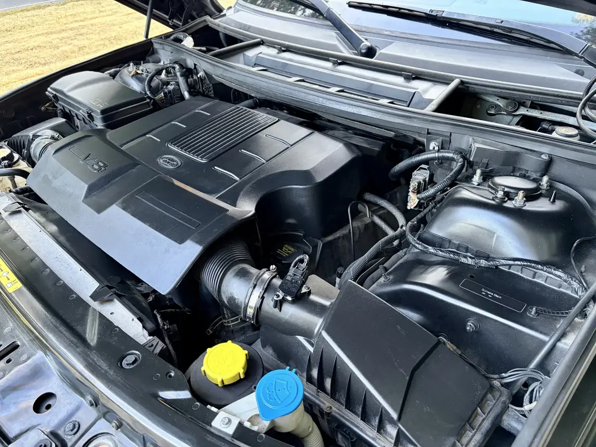 2012 Land Rover Range Rover HSE Lux