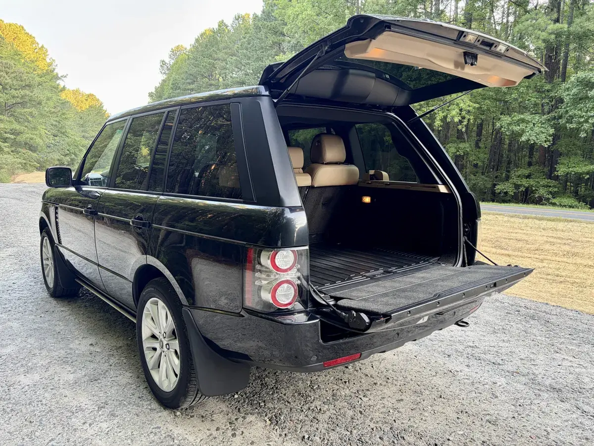 2012 Land Rover Range Rover HSE Lux