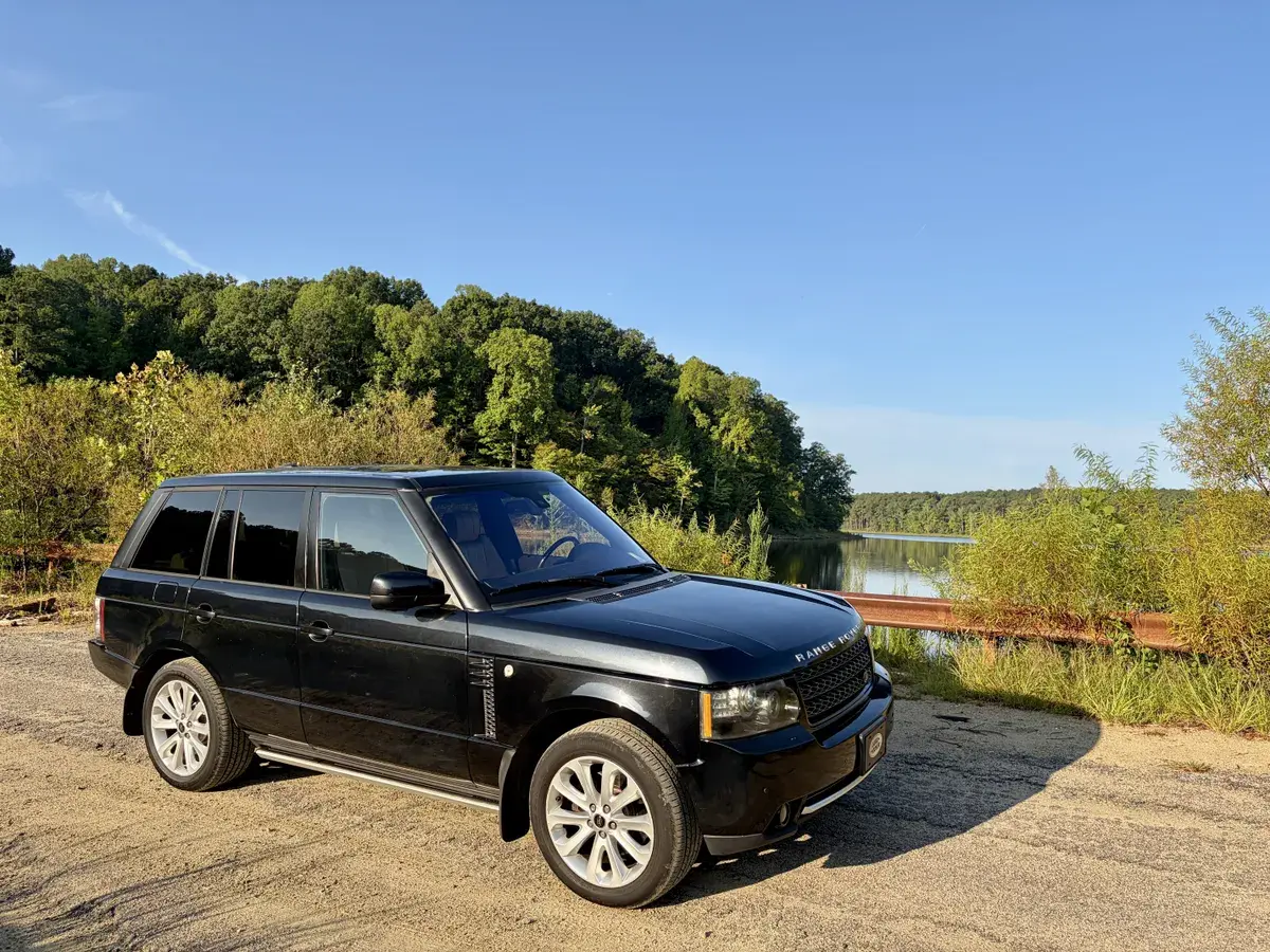 2012 Land Rover Range Rover HSE Lux