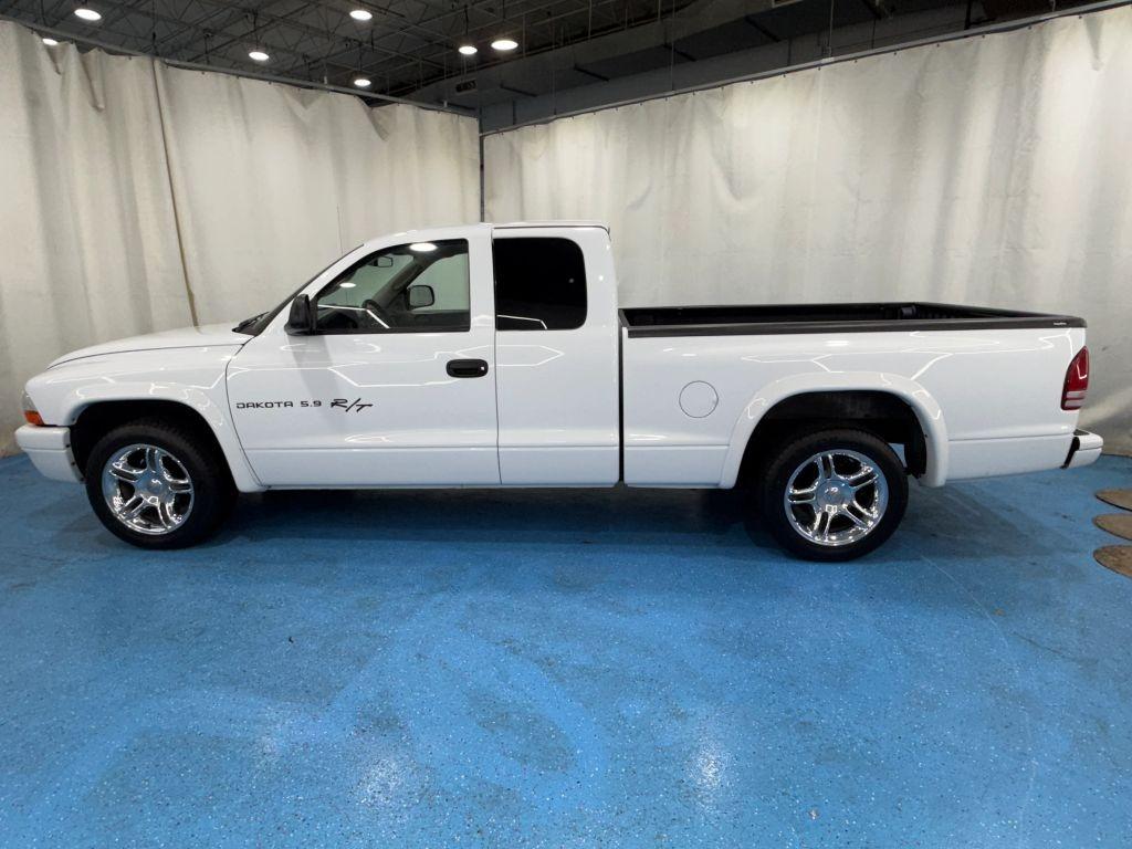 2003 Dodge Dakota R/T Club Cab - 2