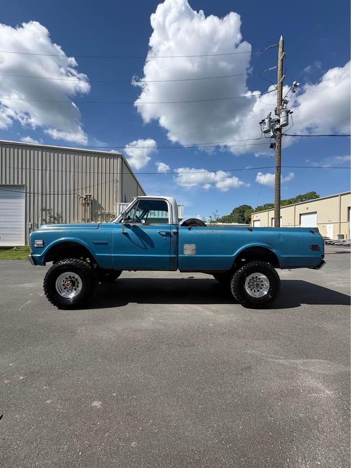1972 Chevrolet K20 4x4 - 2