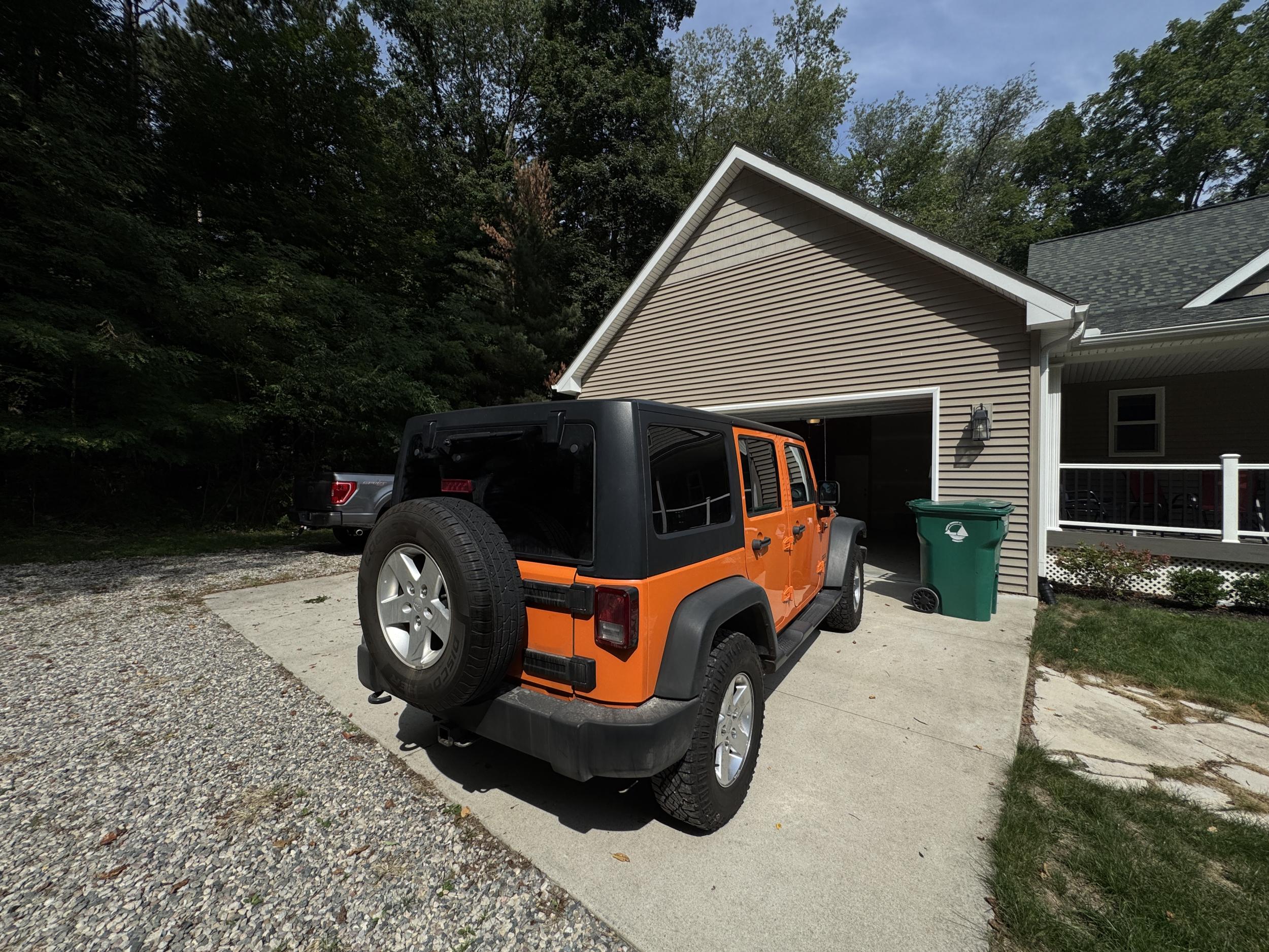 2012 Jeep Wrangler Unlimited Sport S 6-Speed - 4