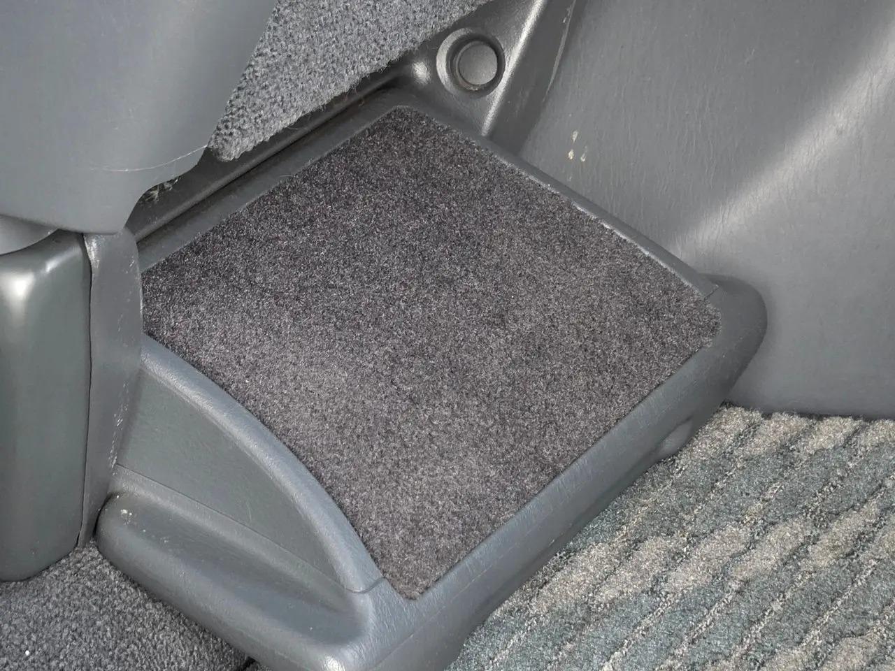 1996 Toyota Granvia