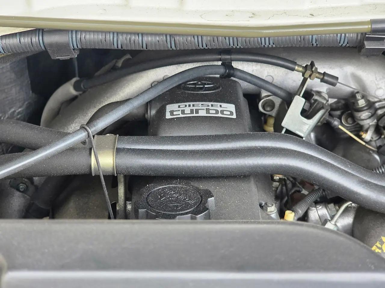 1996 Toyota Granvia