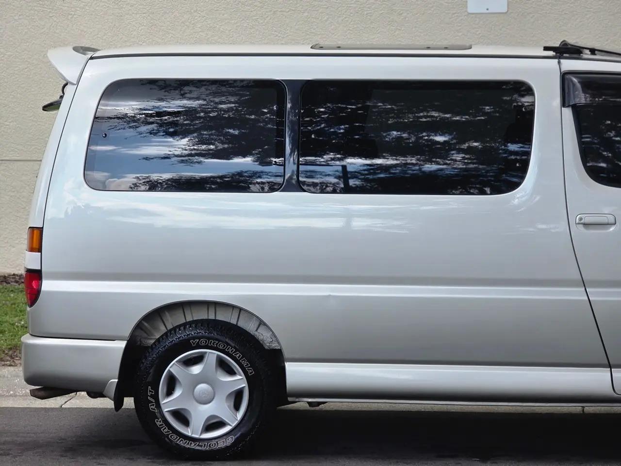1996 Toyota Granvia