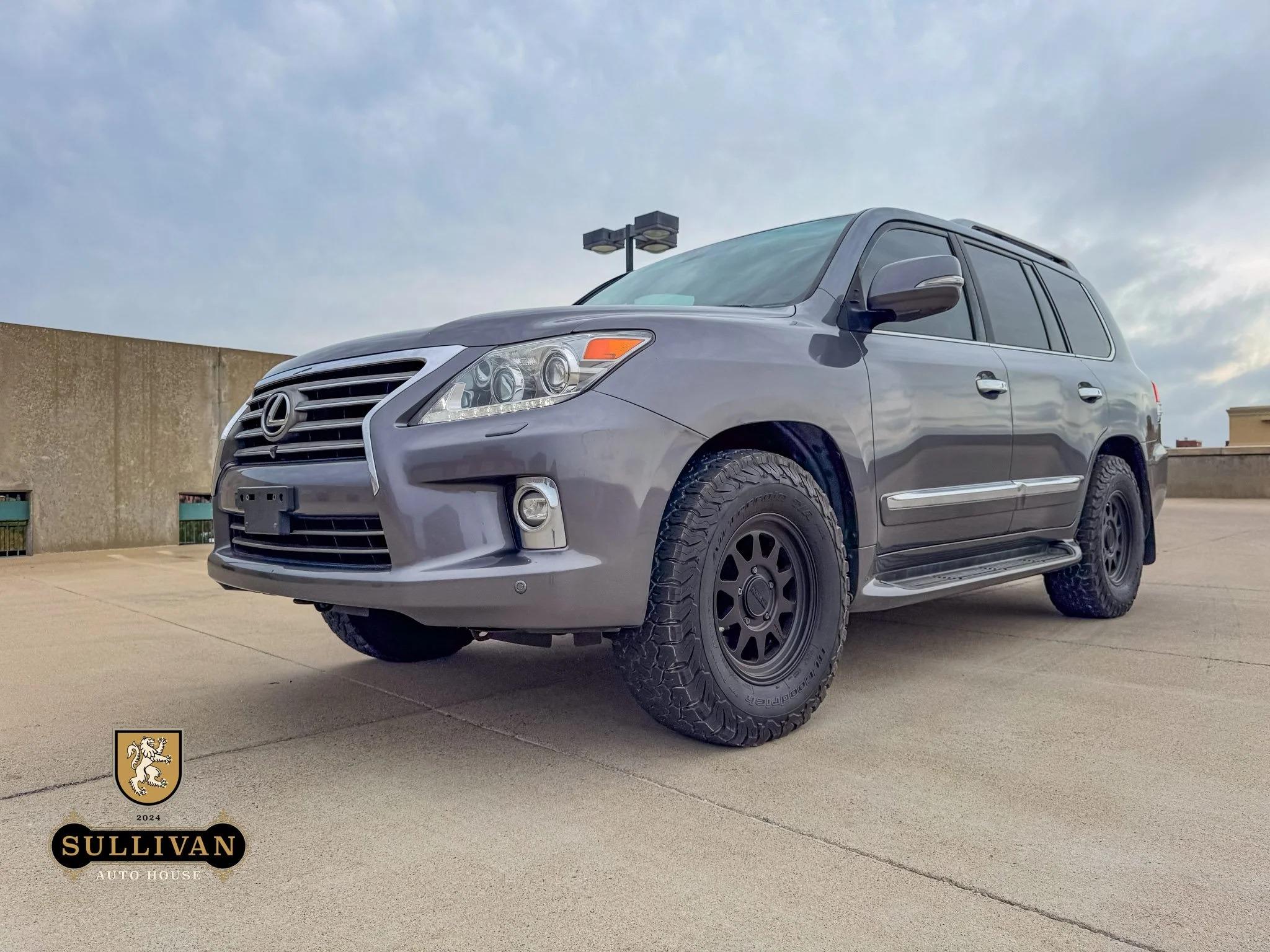 2014 Lexus LX 570