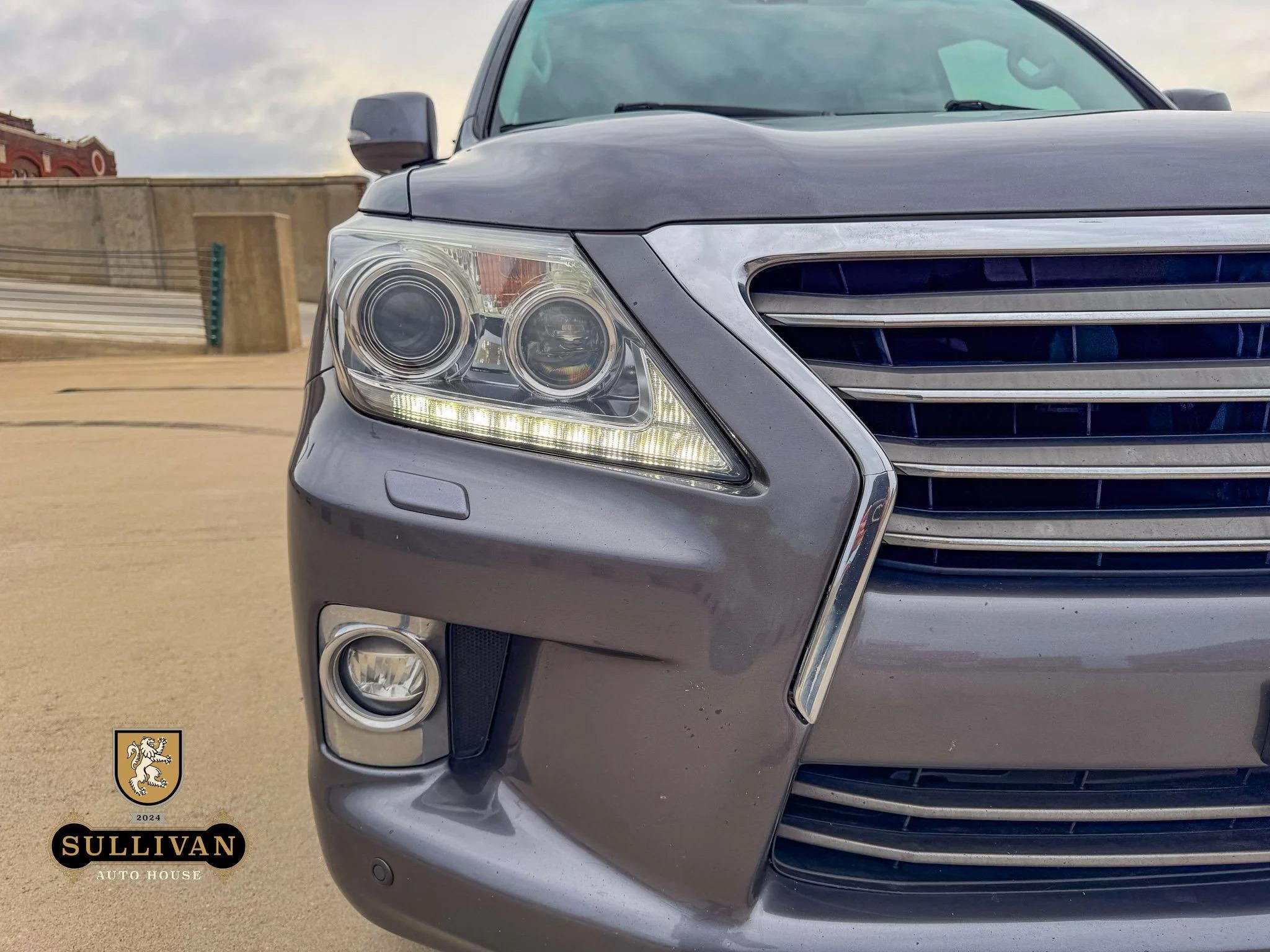 2014 Lexus LX 570