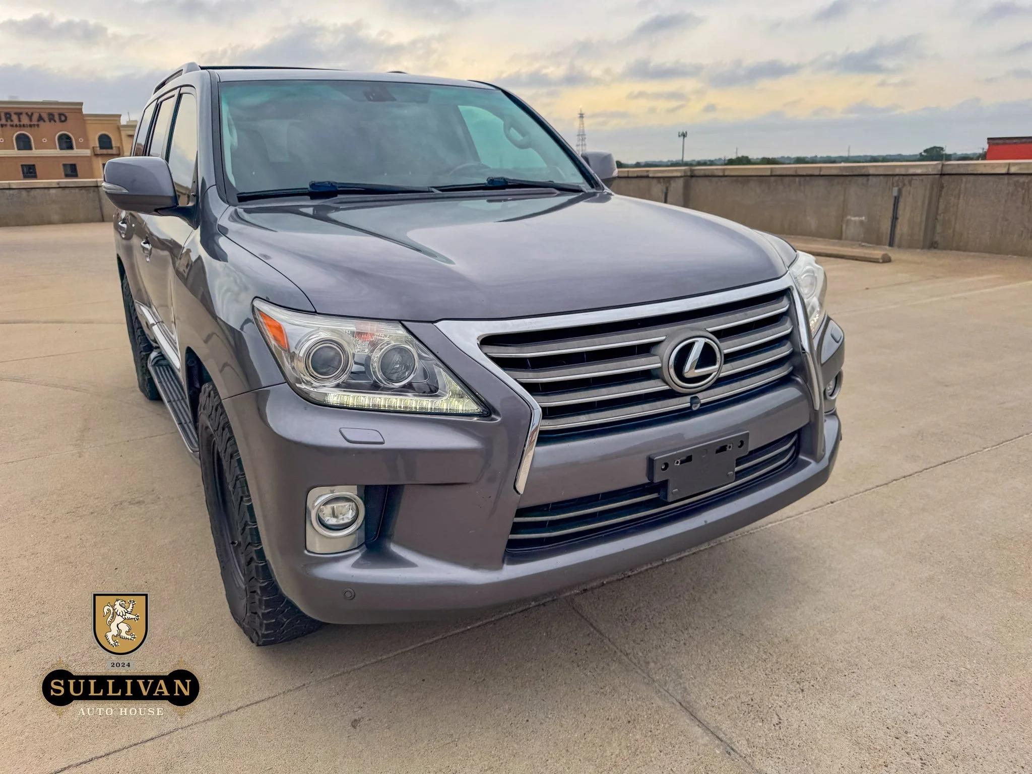 2014 Lexus LX 570