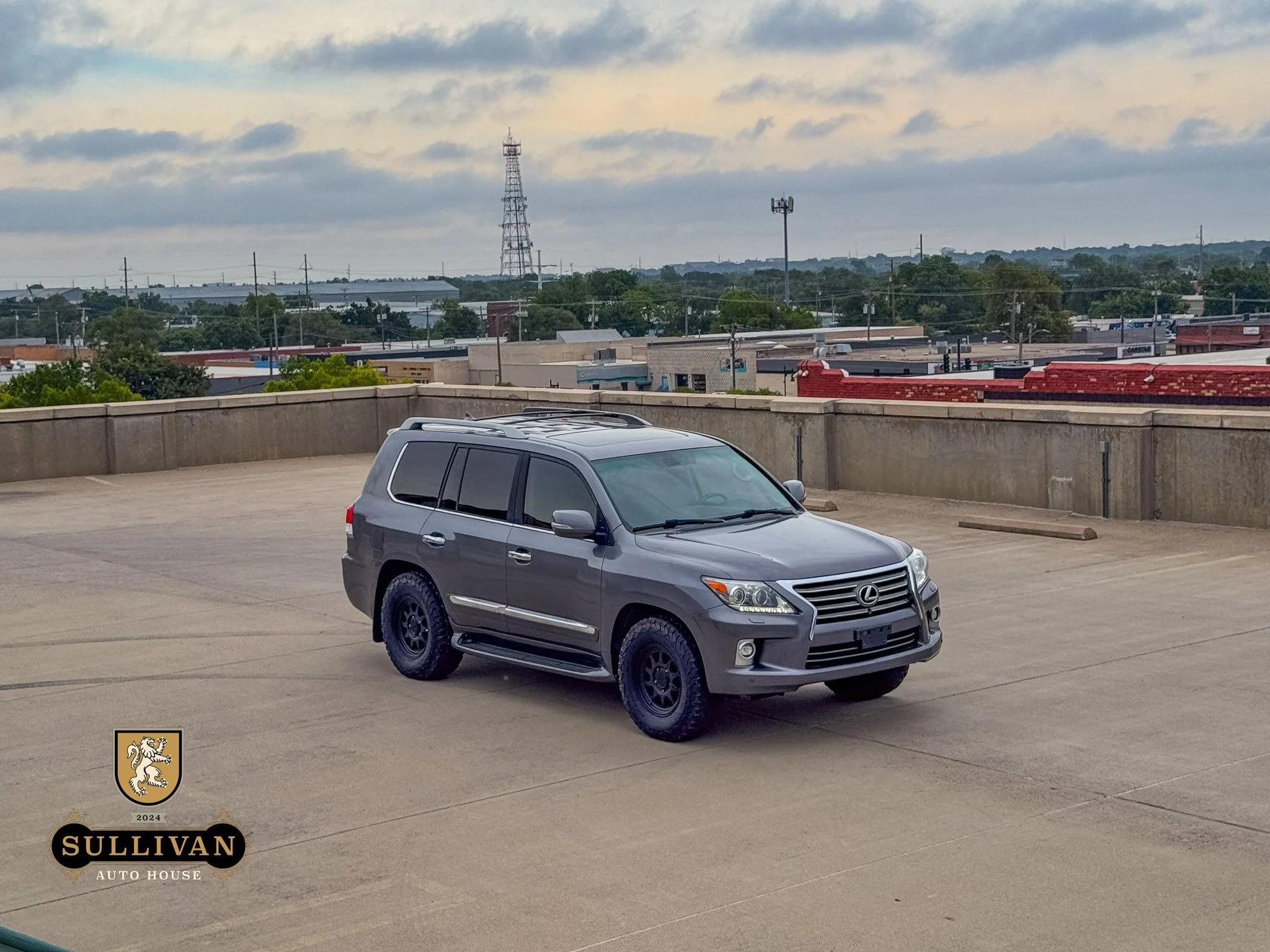 2014 Lexus LX 570