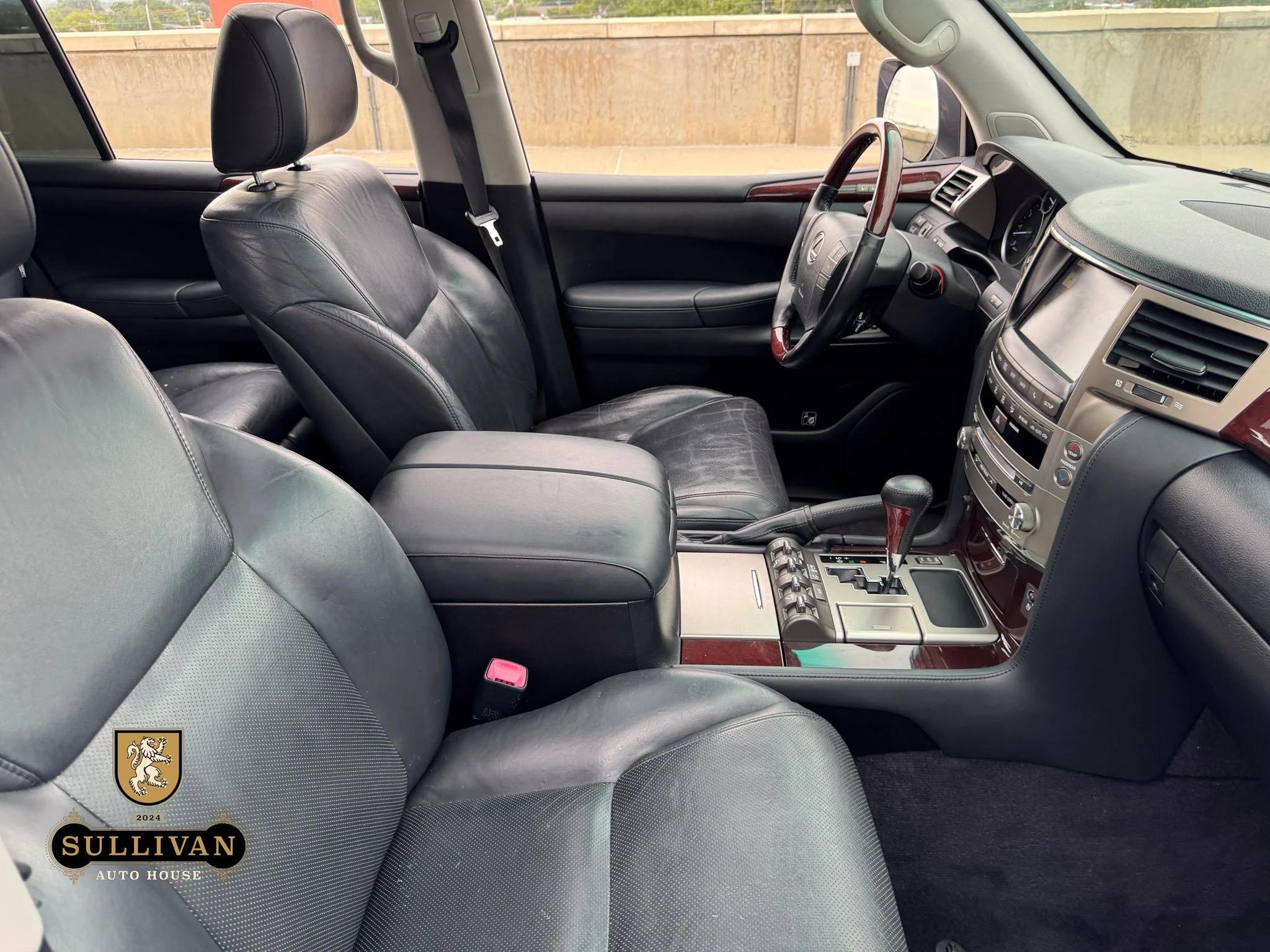 2014 Lexus LX 570
