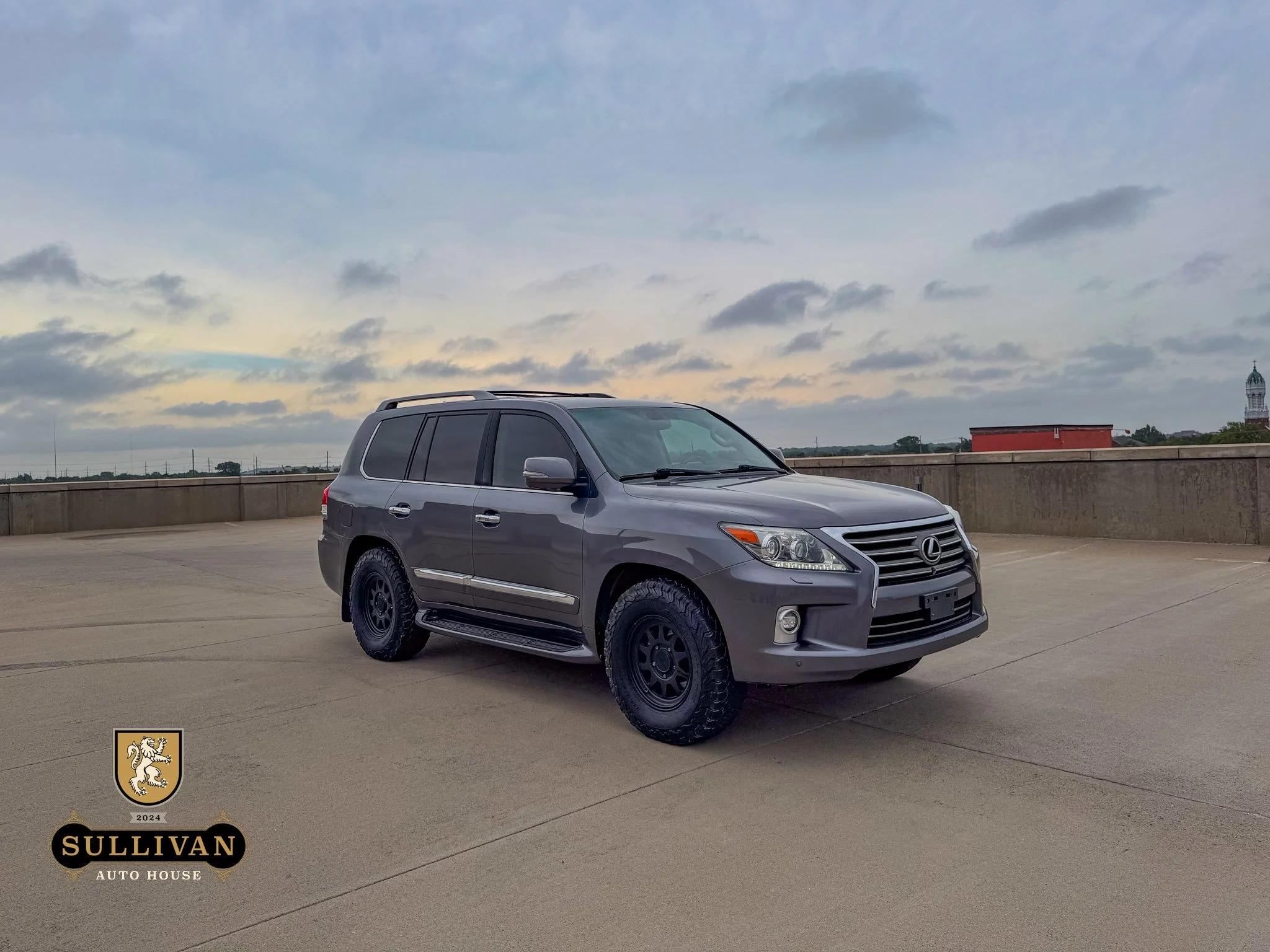 2014 Lexus LX 570