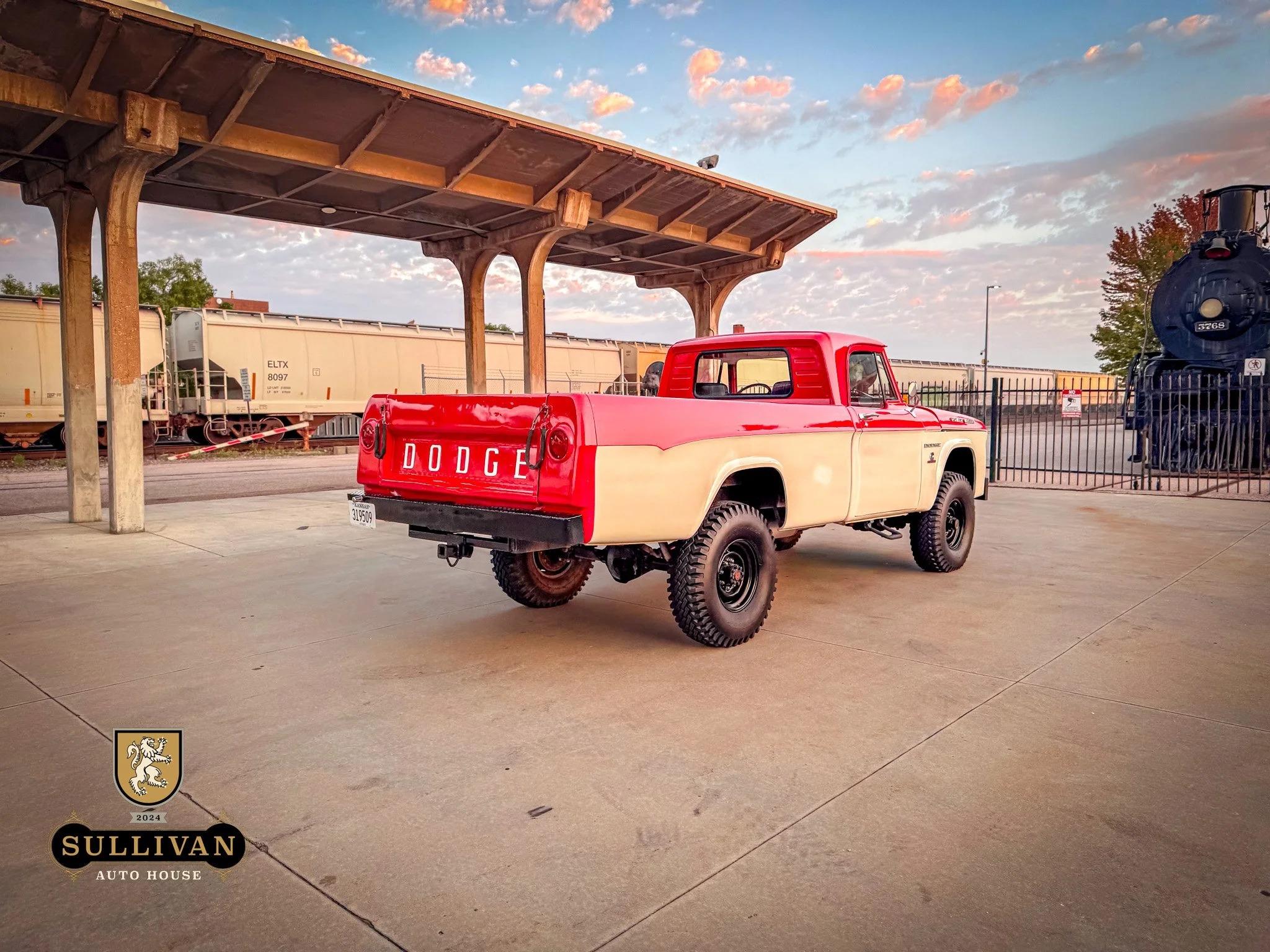 1965 Dodge Power Wagon - 4