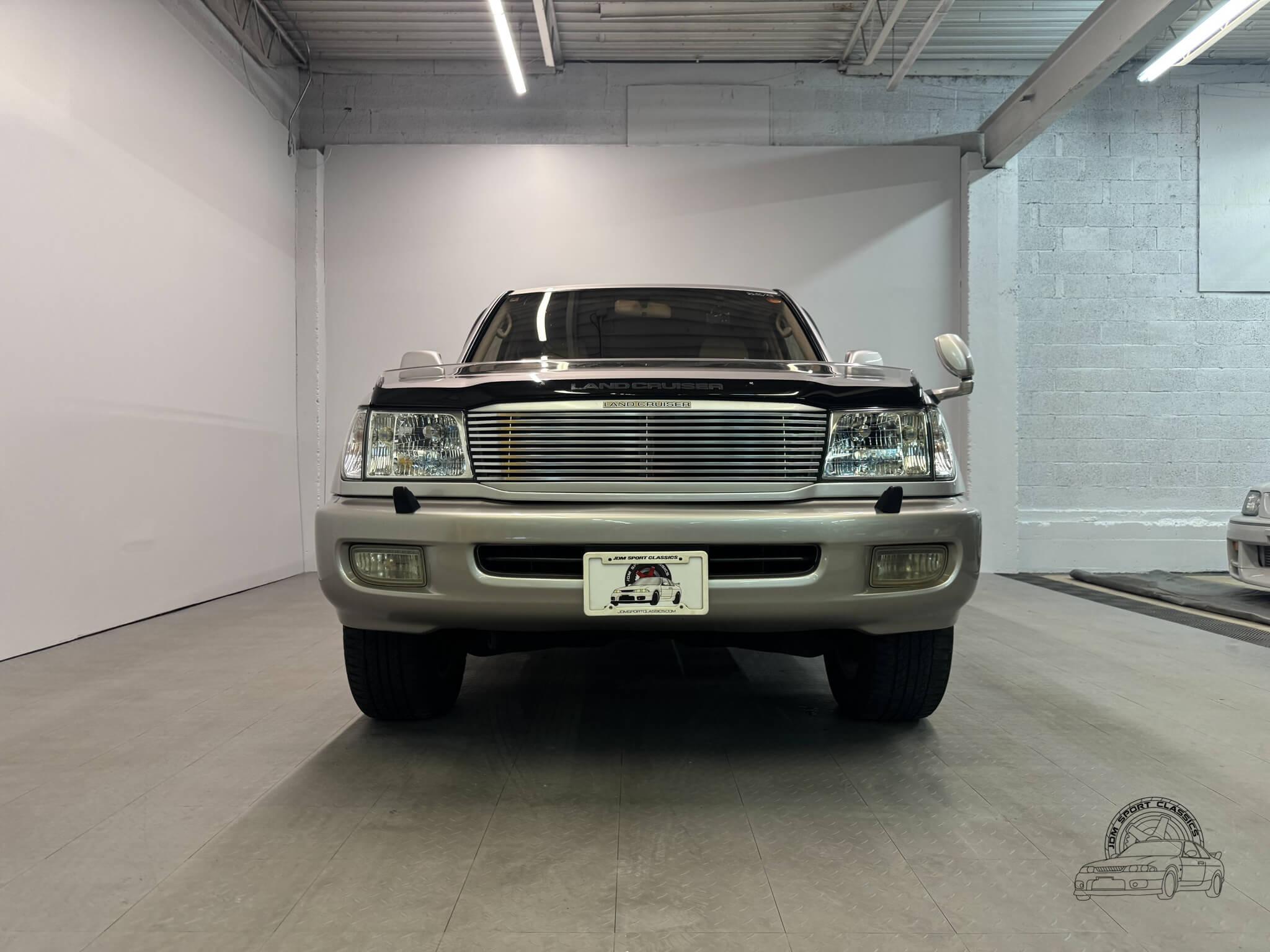 1998 Toyota Land Cruiser HDJ101 Active Vacation