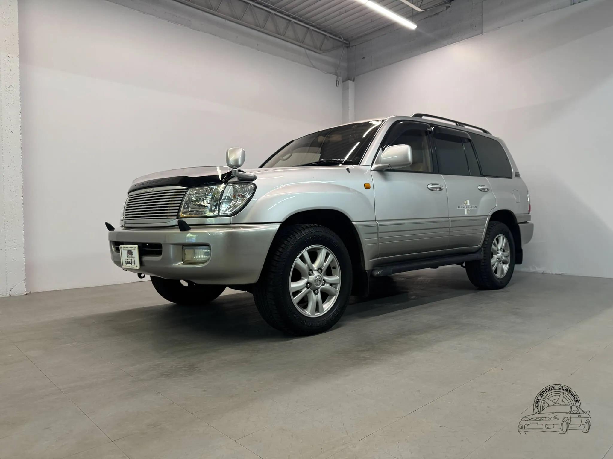 1998 Toyota Land Cruiser HDJ101 Active Vacation