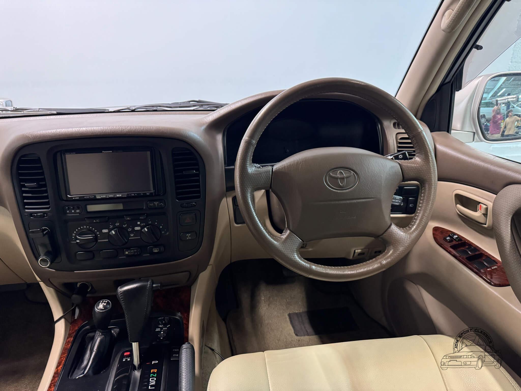 1998 Toyota Land Cruiser HDJ101 Active Vacation - 5
