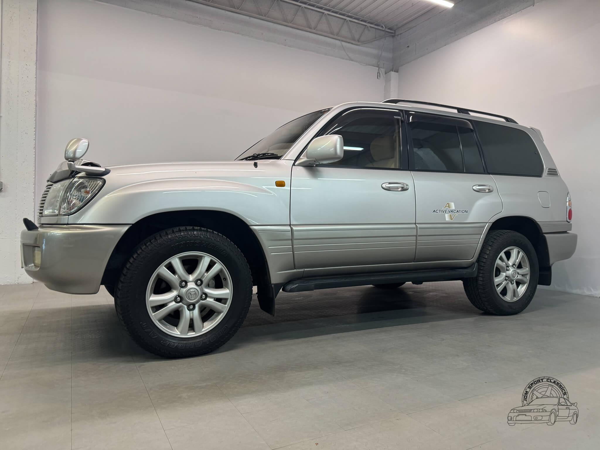 1998 Toyota Land Cruiser HDJ101 Active Vacation