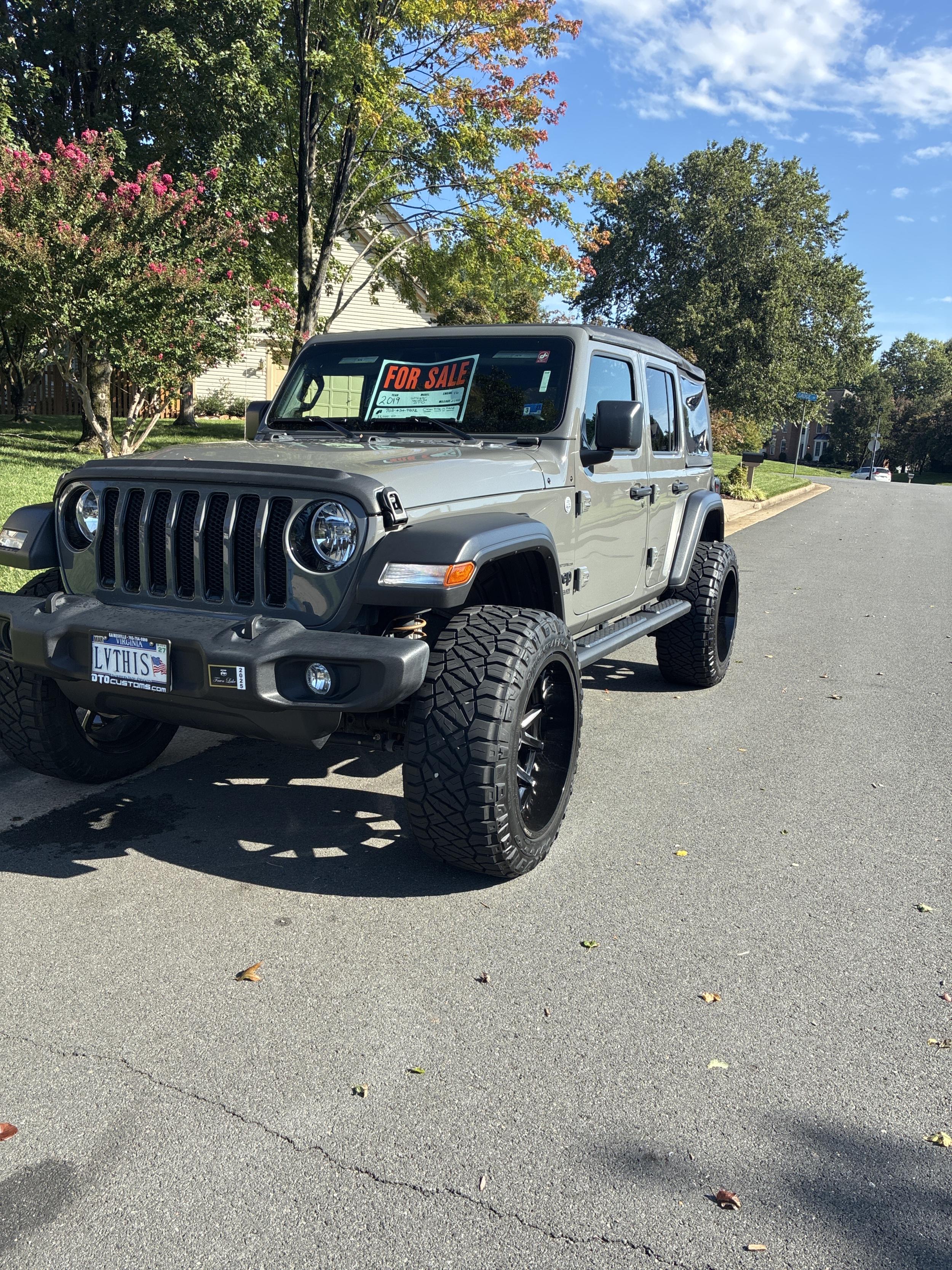 Modified 2019 Jeep Wrangler Unlimited Sport Altitude - 4