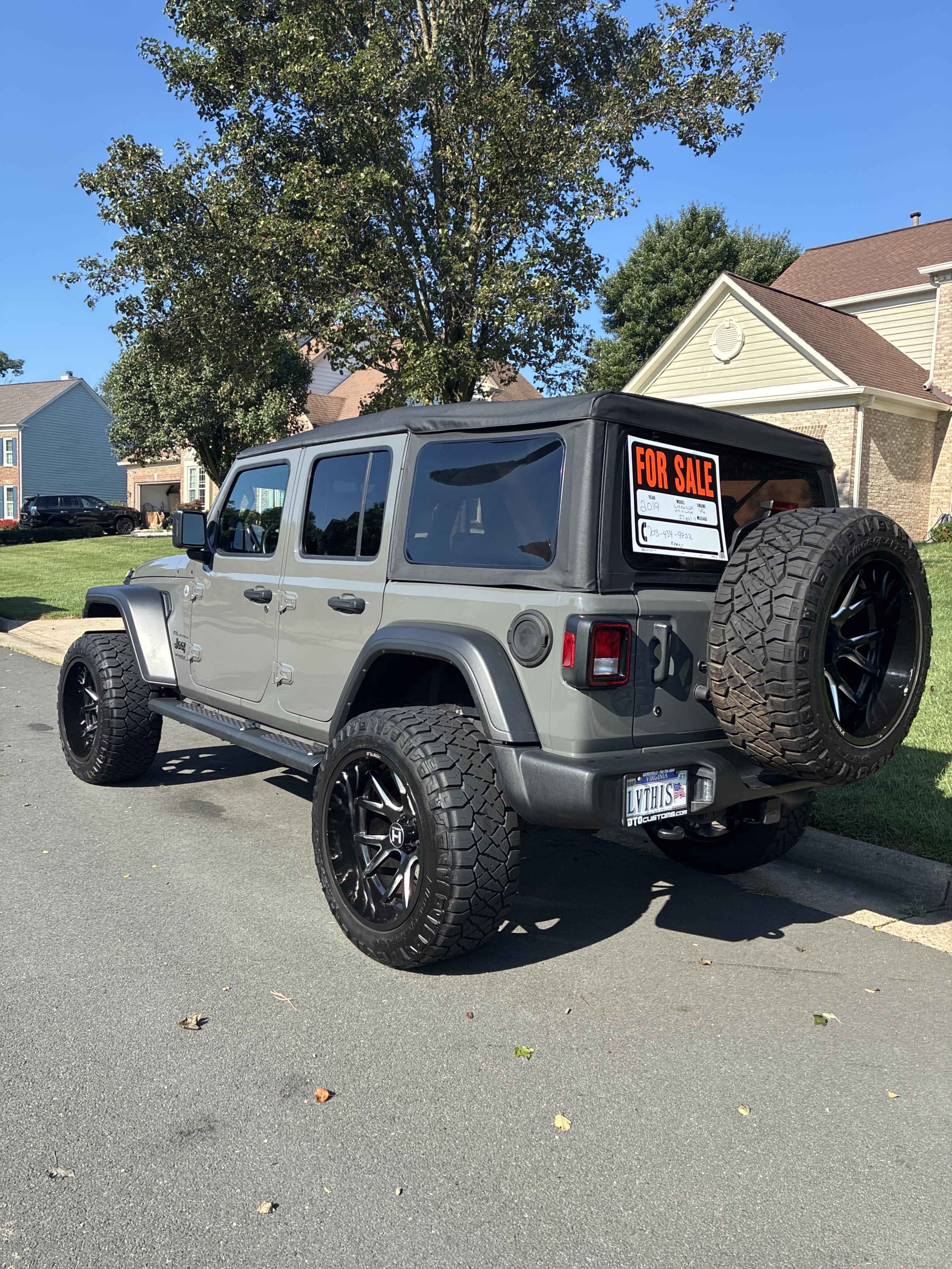 Modified 2019 Jeep Wrangler Unlimited Sport Altitude