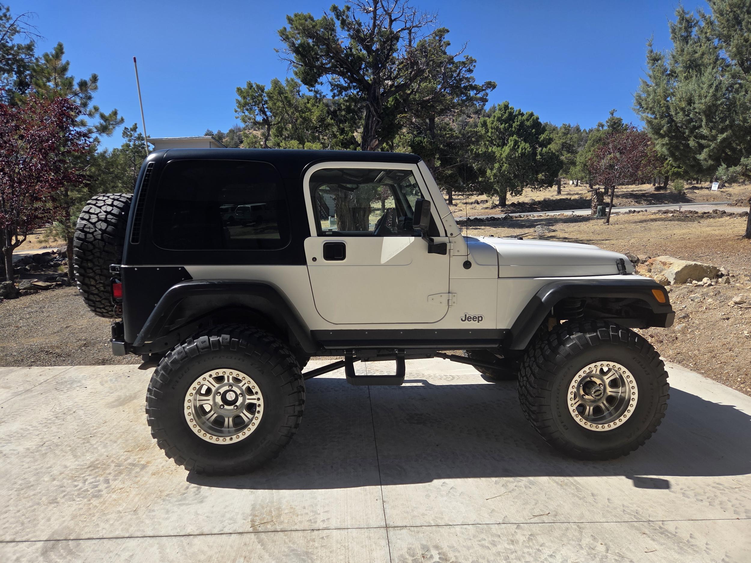 2001 Jeep Wrangler Sport - 3