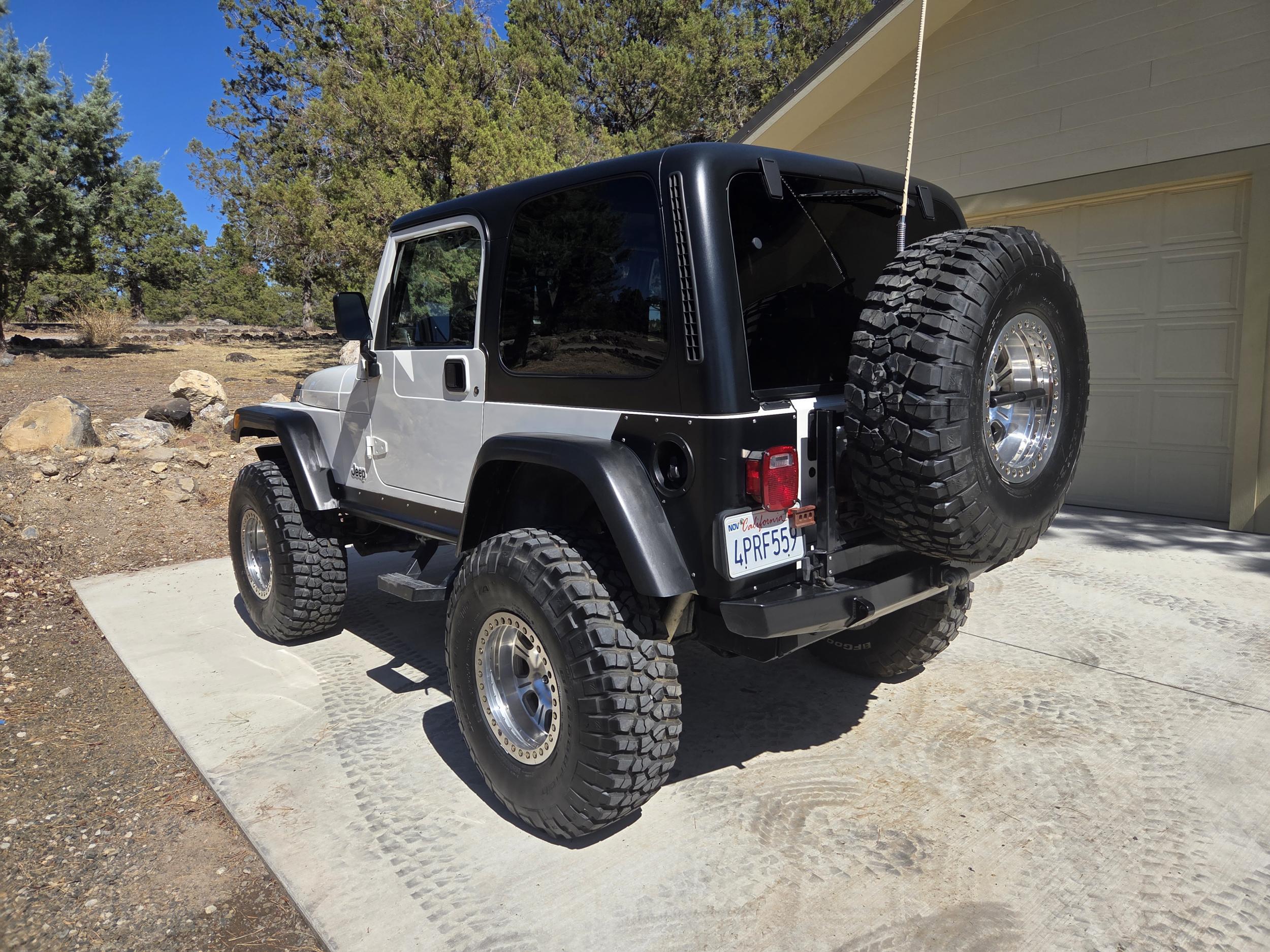2001 Jeep Wrangler Sport - 4