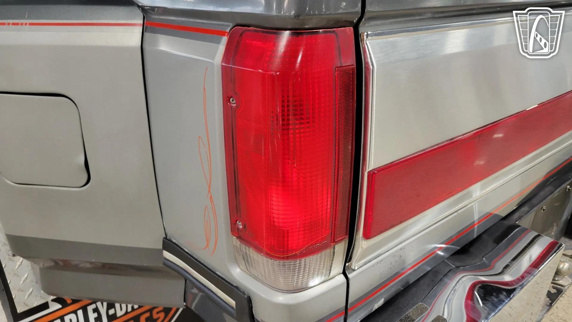 1987 Ford F-250 Centurion Dually