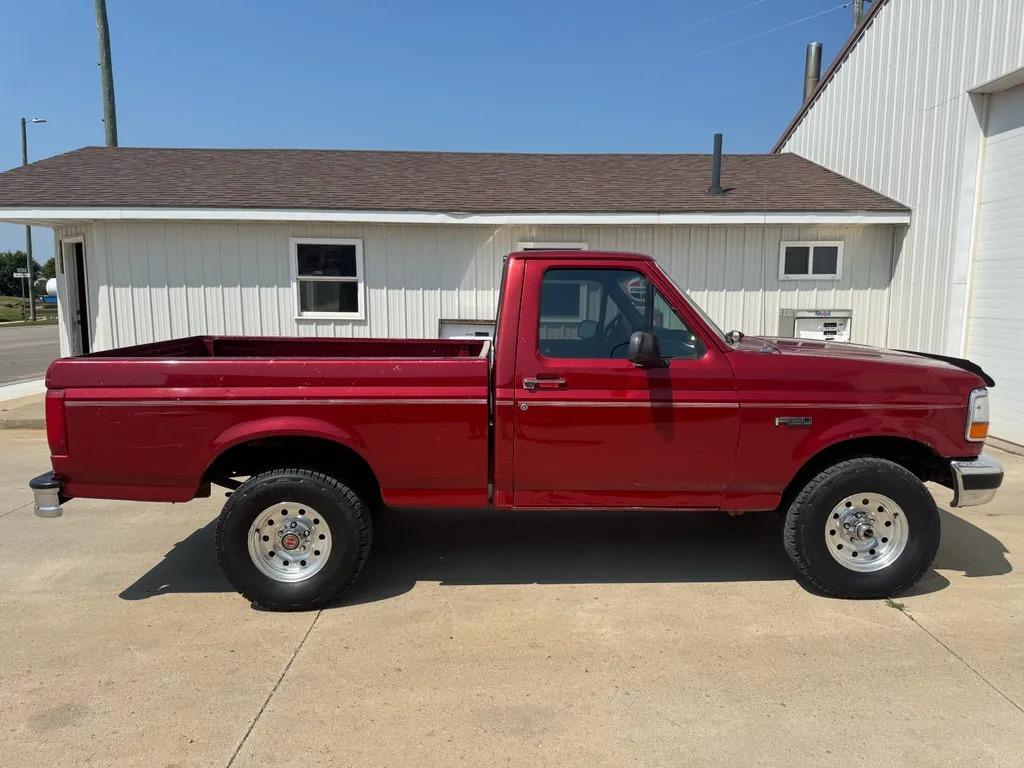 1996 Ford F-150 XL
