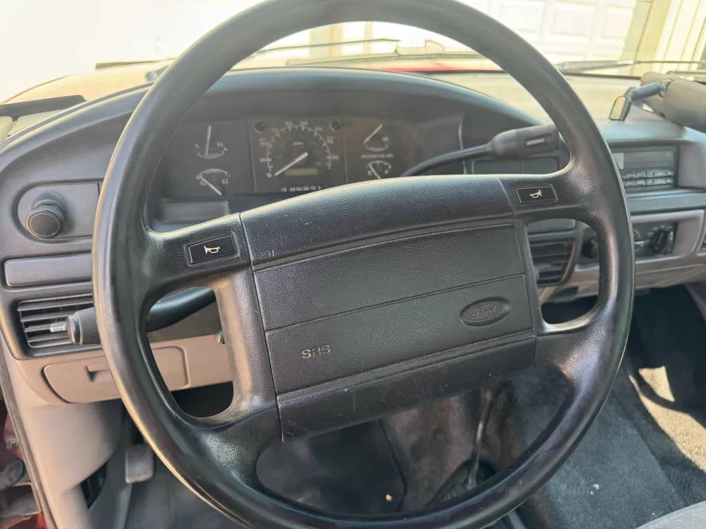 1996 Ford F-150 XL
