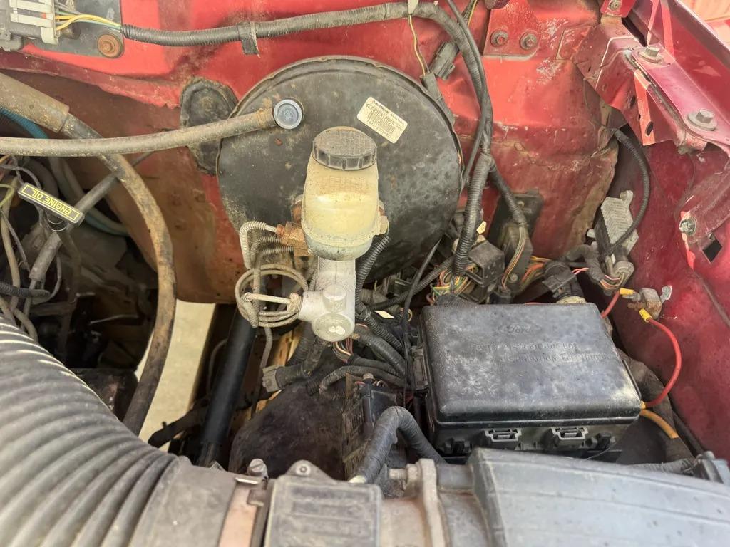 1996 Ford F-150 XL