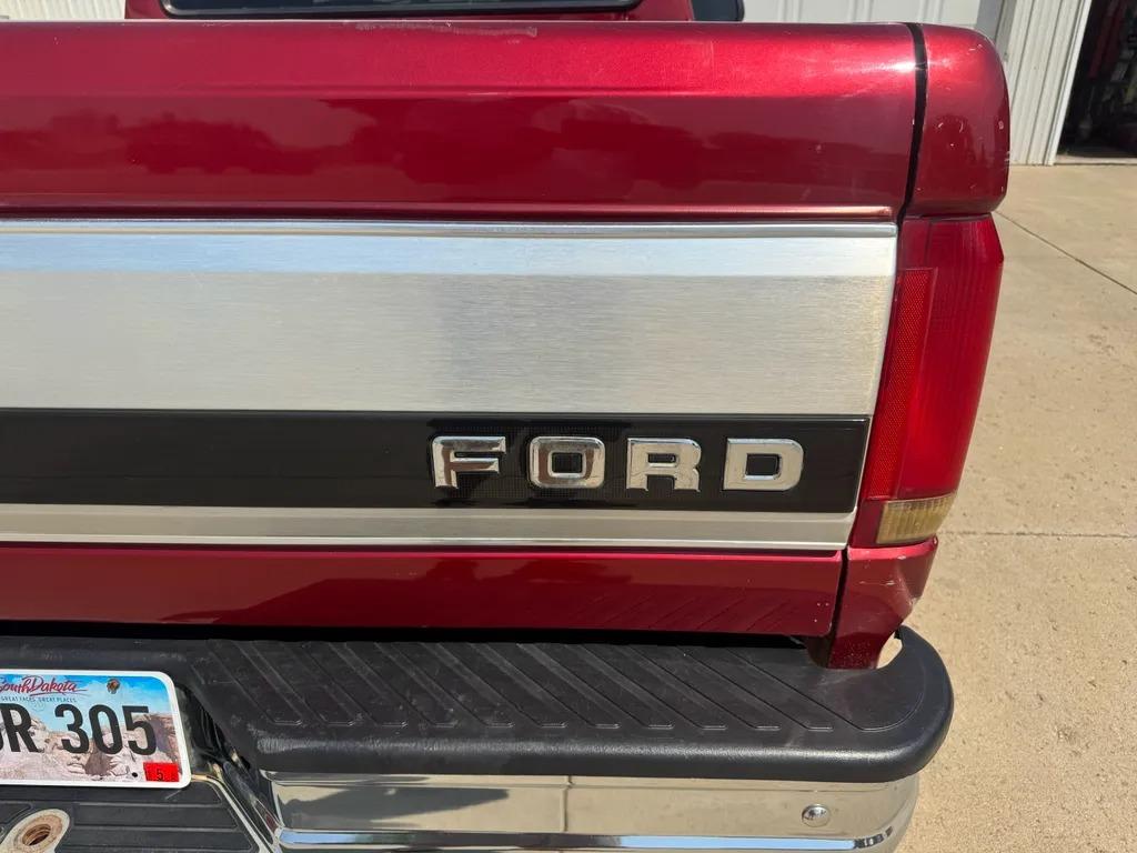 1996 Ford F-150 XL