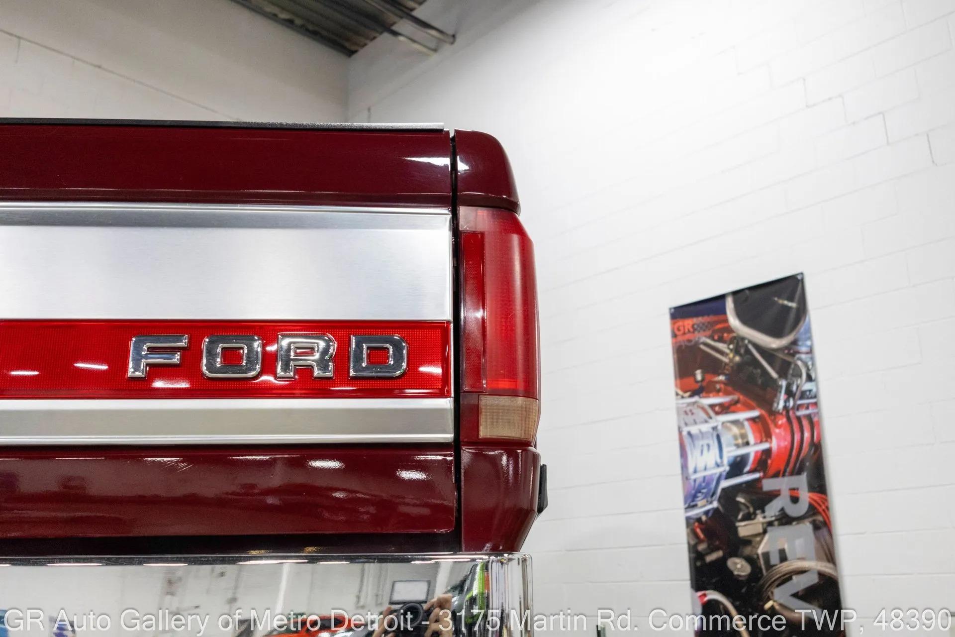 1991 Ford F150 XLT Lariat