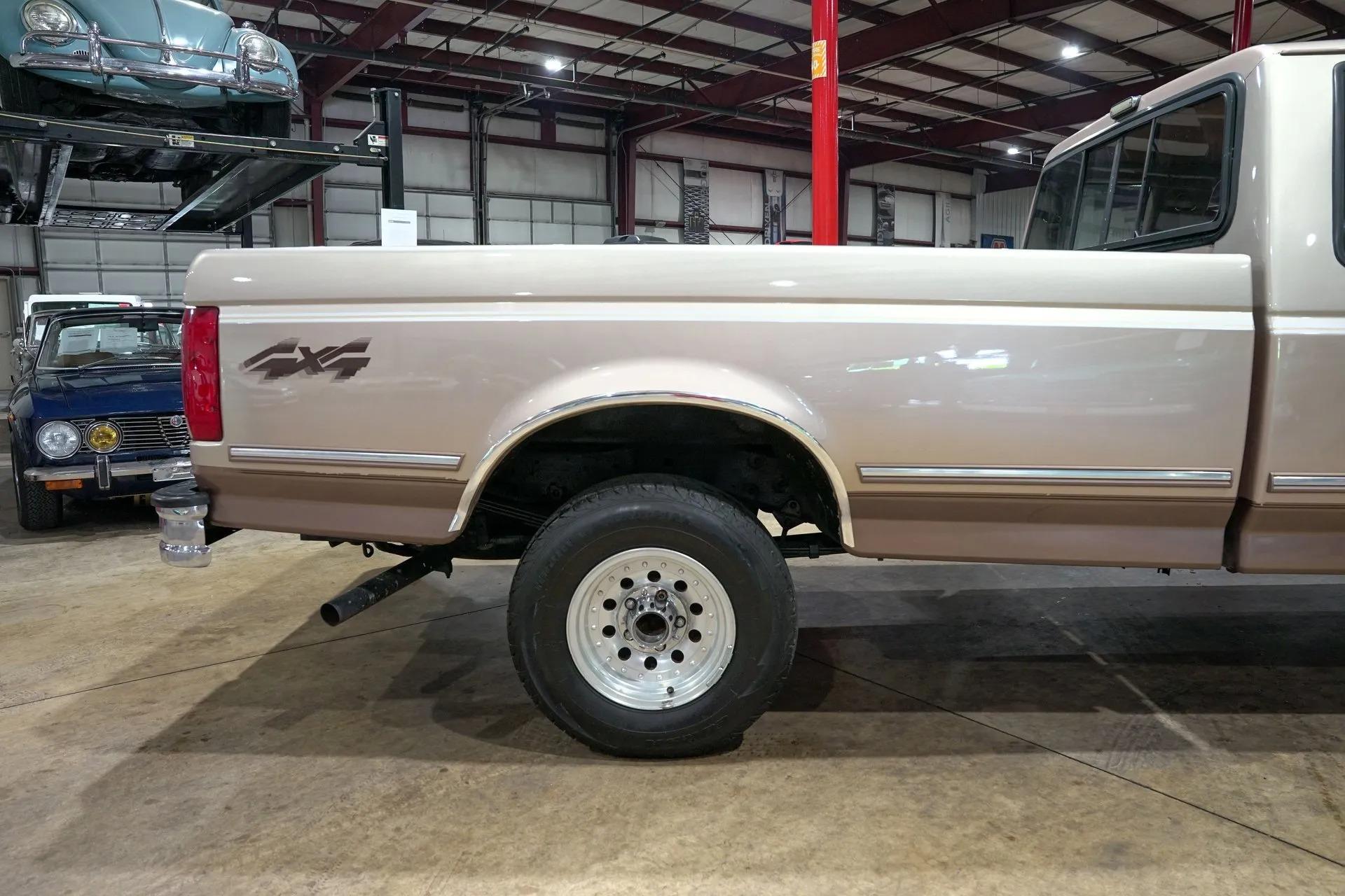 1993 Ford F-150 XLT
