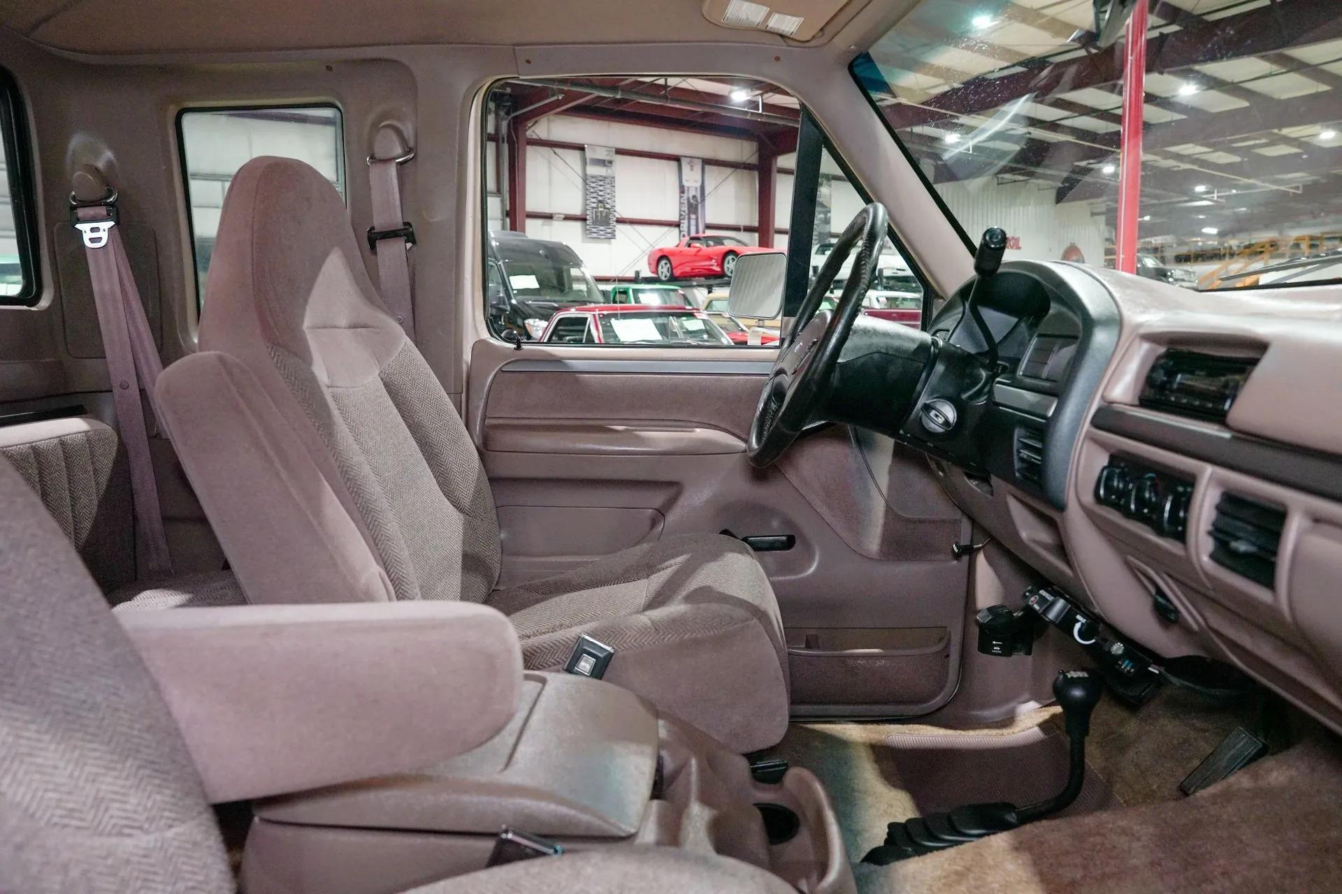 1993 Ford F-150 XLT