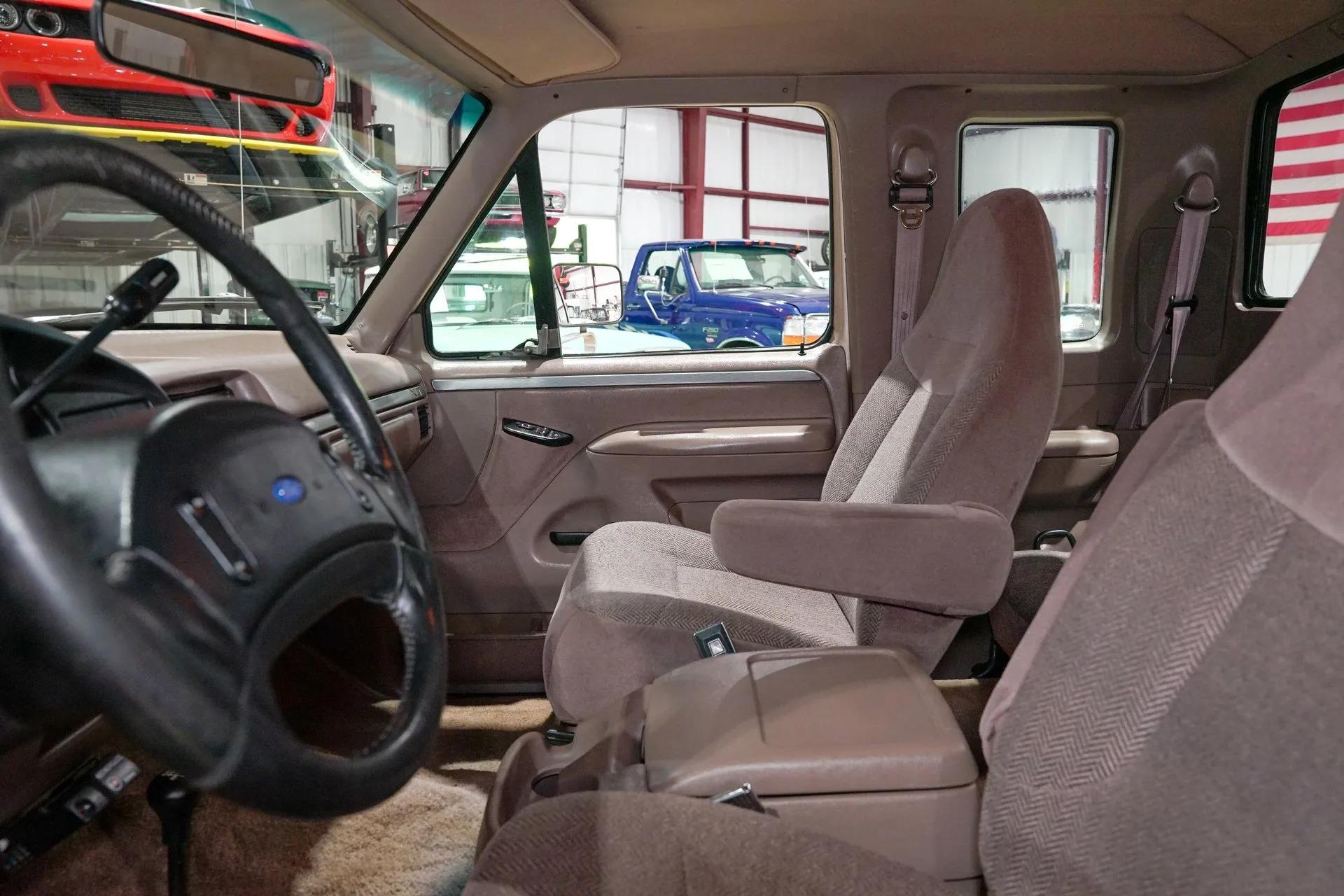 1993 Ford F-150 XLT