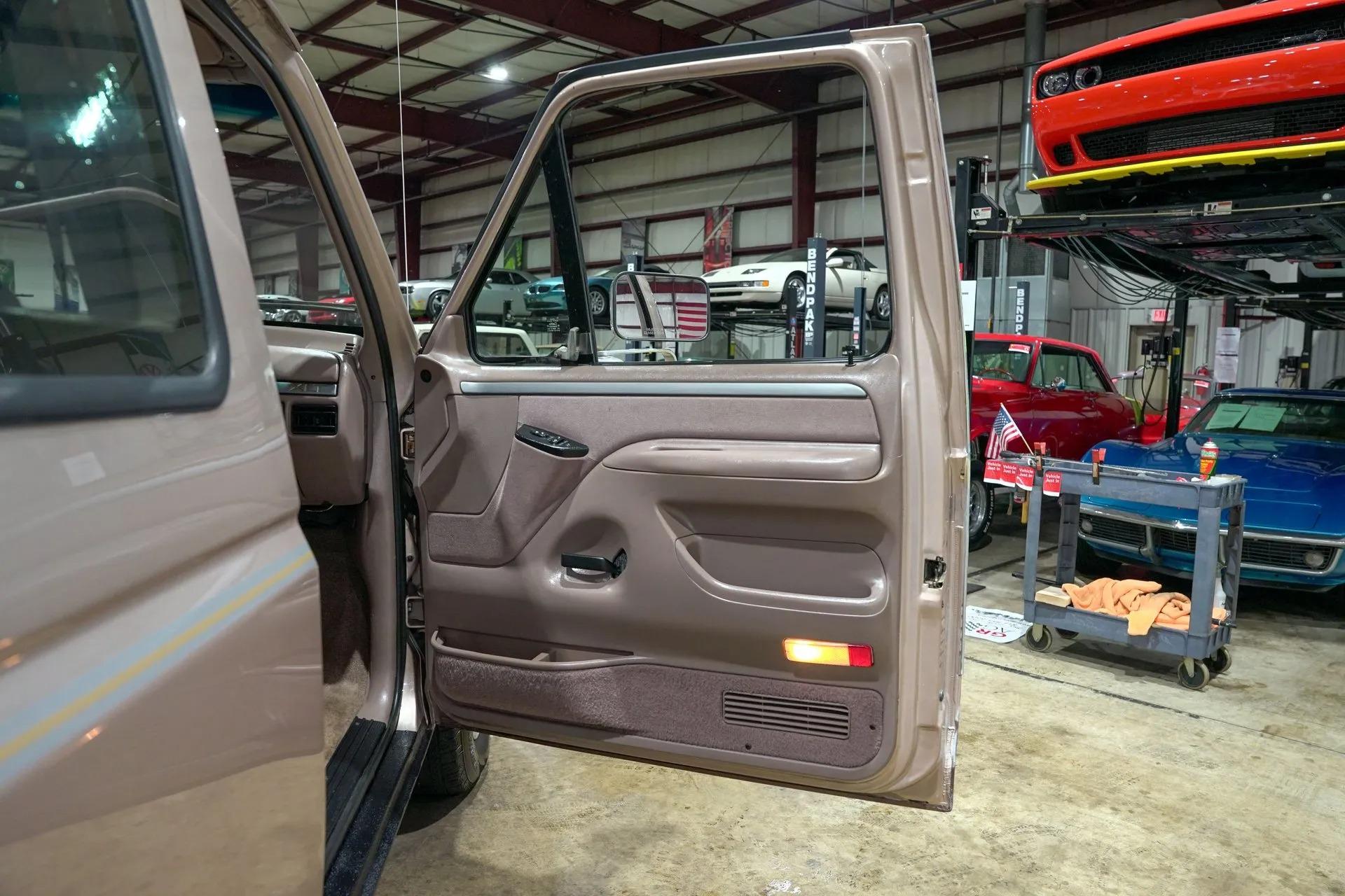 1993 Ford F-150 XLT
