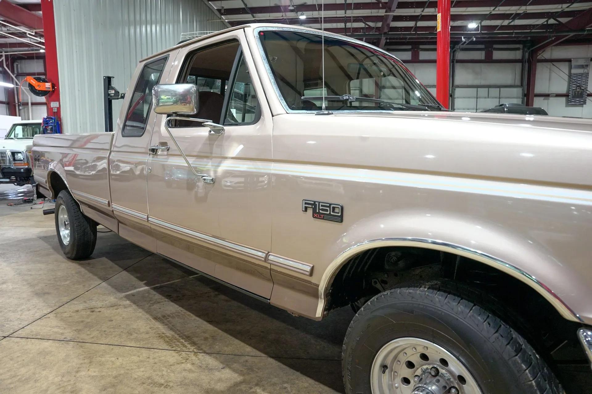 1993 Ford F-150 XLT