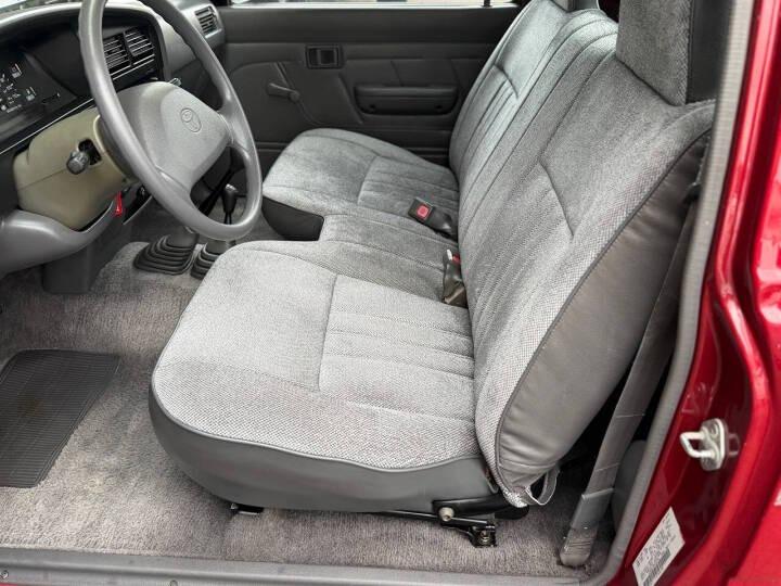 1993 Toyota Pickup DLX