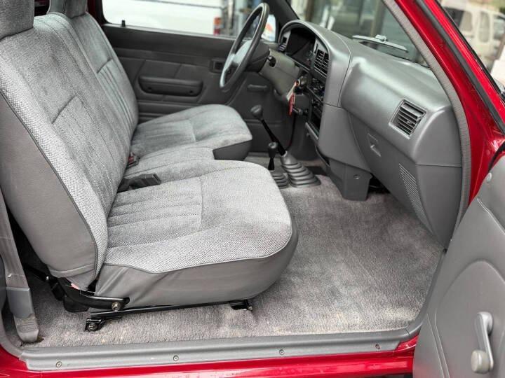 1993 Toyota Pickup DLX