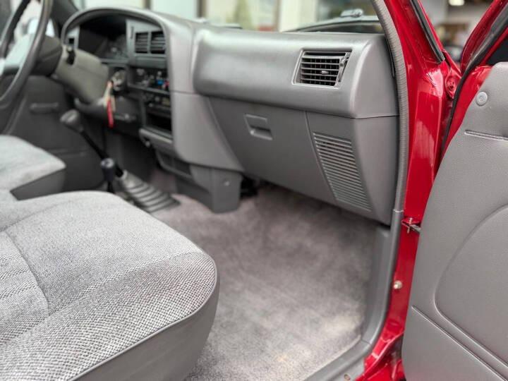 1993 Toyota Pickup DLX