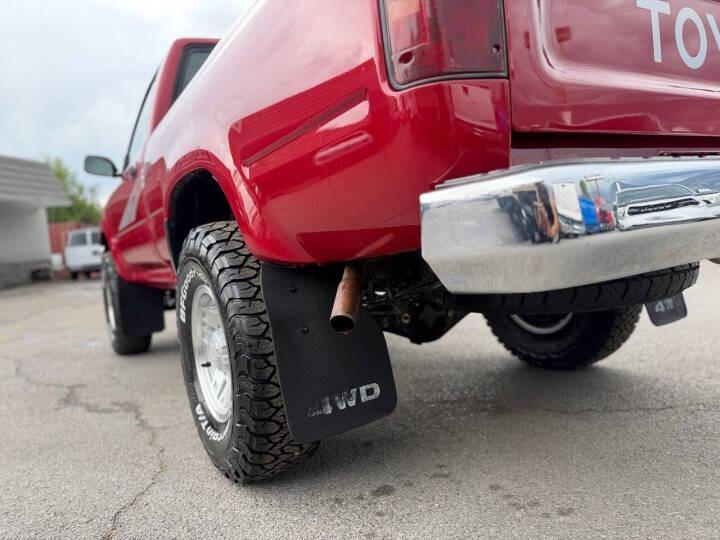 1993 Toyota Pickup DLX