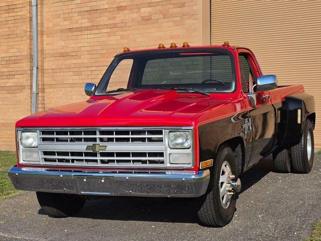 1986 GMC C3500 Sierra Classic - 3