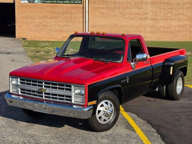 1986 GMC C3500 Sierra Classic - 5