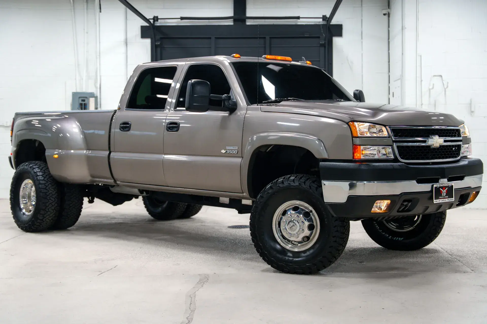 2006 Chevrolet Silverado 3500 DRW 4×4 - 2