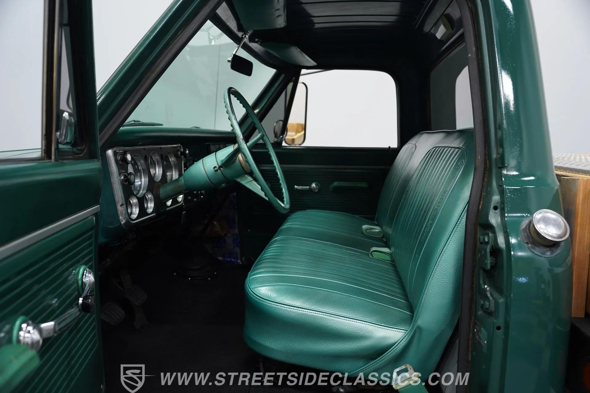 1968 Chevrolet C30 Flatbed Dually