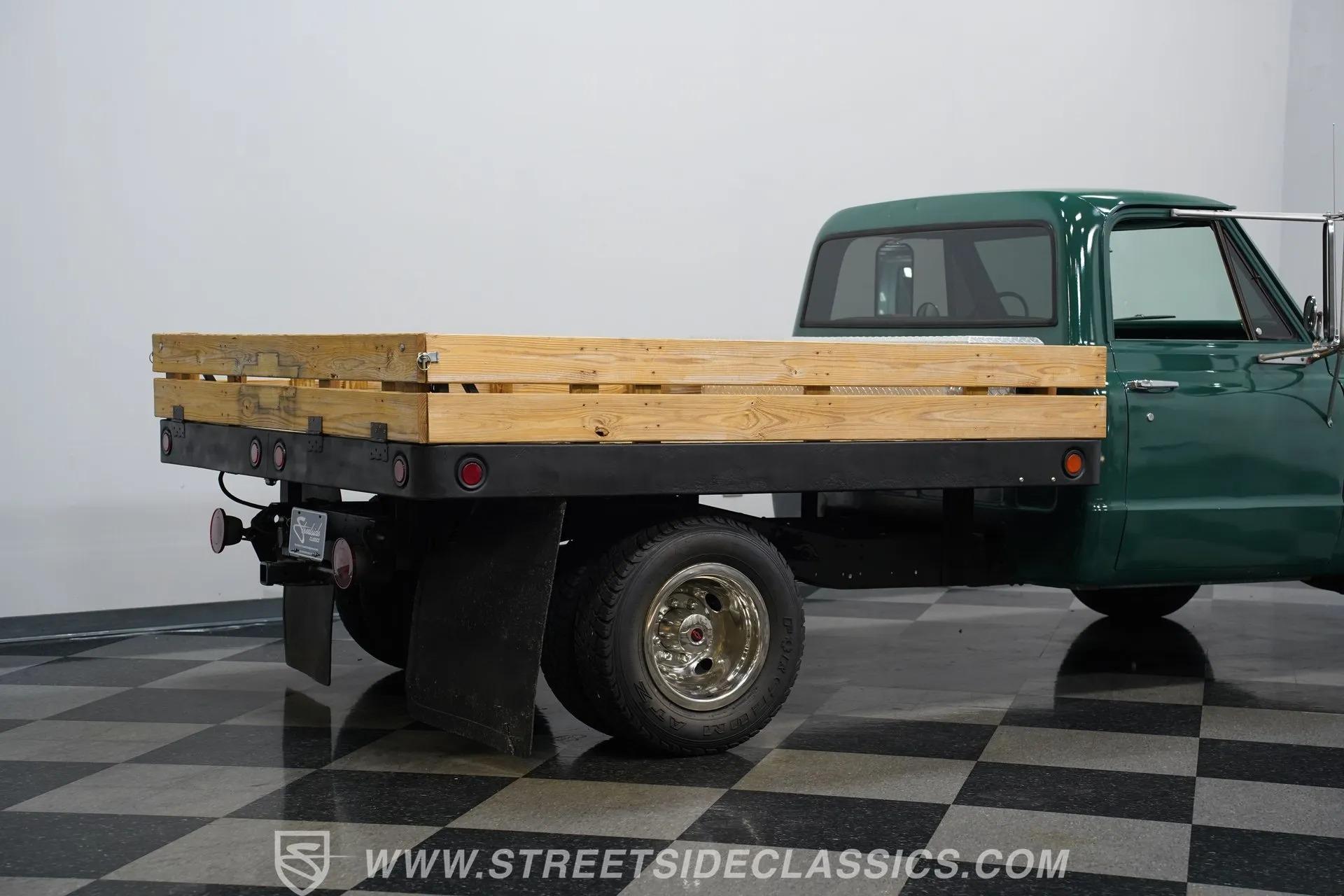 1968 Chevrolet C30 Flatbed Dually