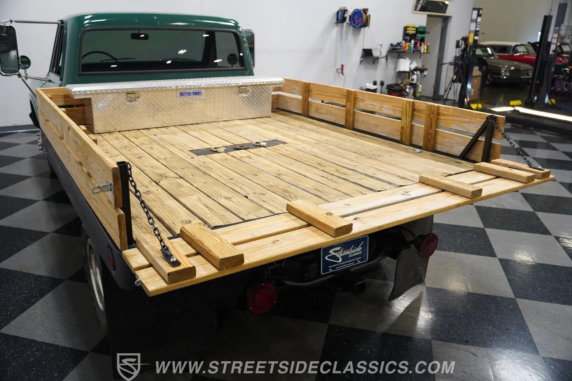 1968 Chevrolet C30 Flatbed Dually